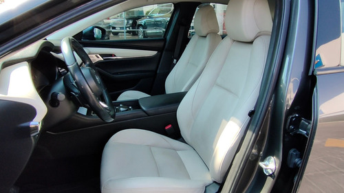 Imagen 11 de 15 de Mazda Mazda 3 2020 2.5 I Grand Touring Sedan At
