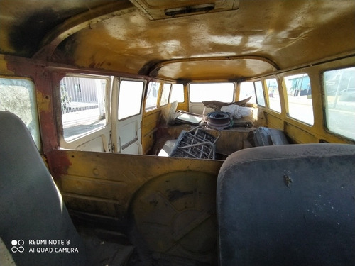 Imagem 6 de 14 de Kombi 1973 Para Restauro