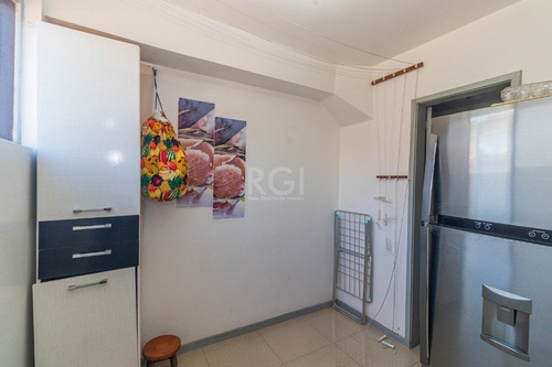 Apartamento Em Medianeira Com 2 Dormitórios - Sc12880