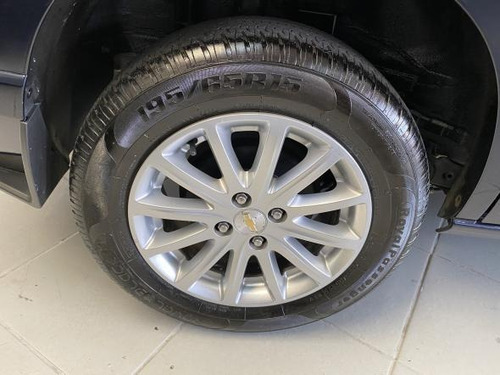 Spin Lt 1.8 8v Econo.flex 5p Automatico 2016 Completo Linda