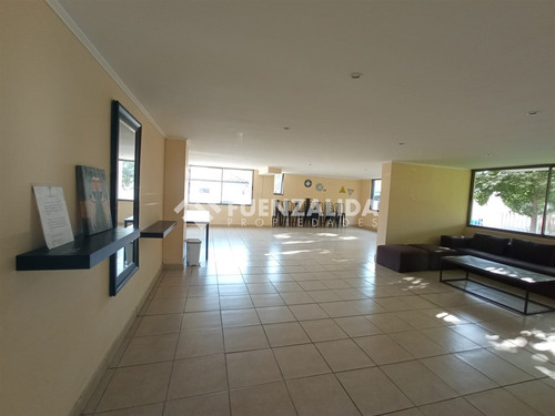 Departamento En Venta De 2 Dorm. En San Miguel