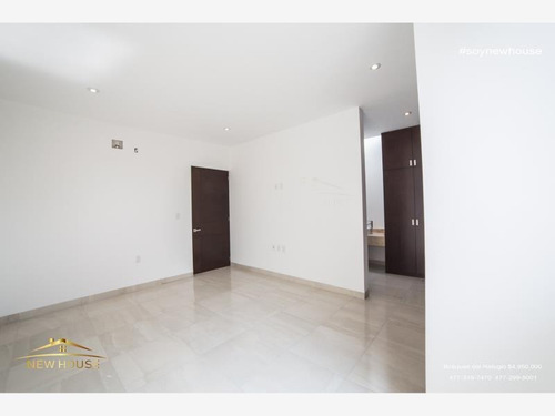 Imagen 11 de 14 de Casa En Venta En Bosques Del Refugio