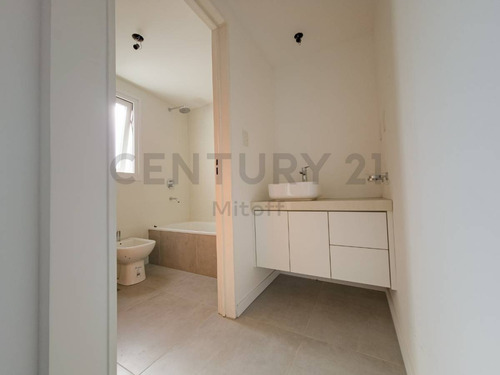Imagen 21 de 29 de Departamento De 3 Dormitorios En Venta En La Plata.