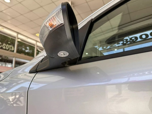 Fiat Cronos 1.3 Drive Cvt