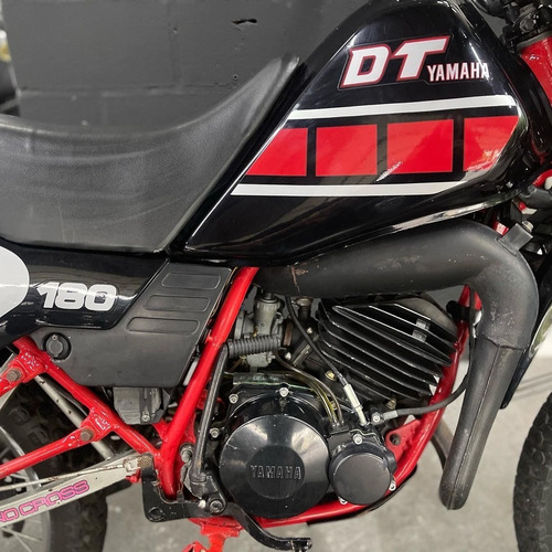 Imagem 8 de 10 de Yamaha Dt 180