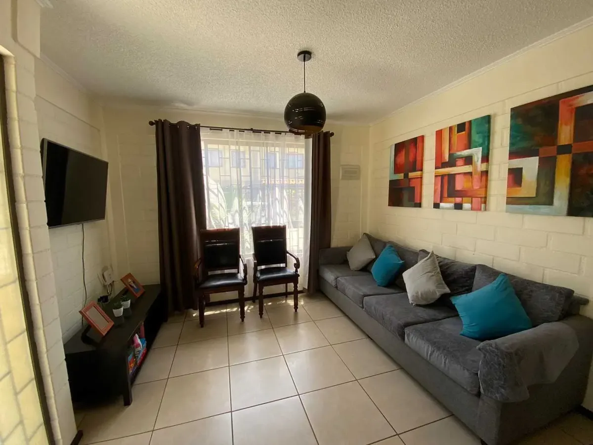 Imagen 2 de 17 de Venta De Casa Bajo Valor Comercial.hospital Buin (168822)