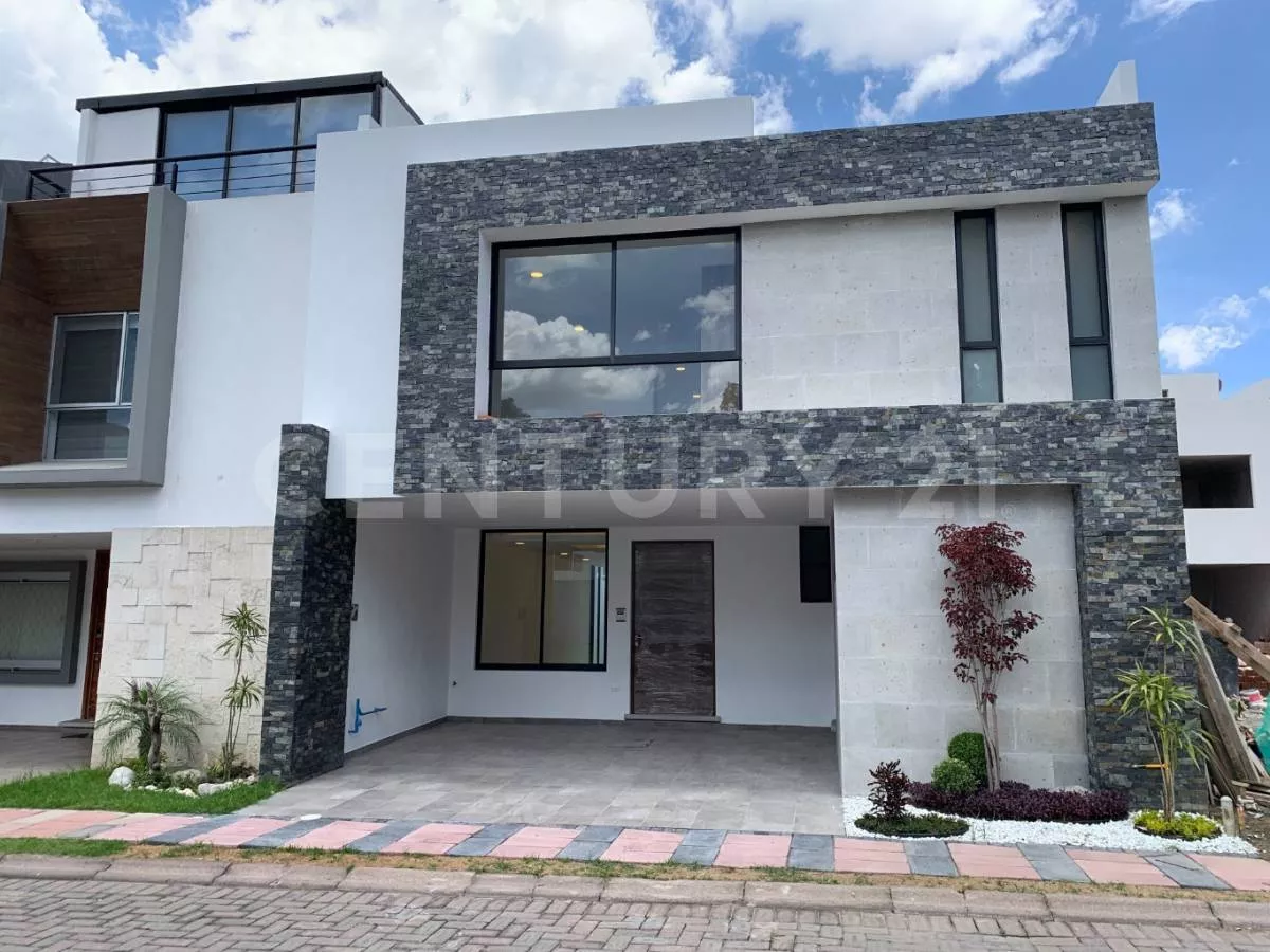 Venta Casa De 4 Recamaras Fraccionamiento Privado Arboreto, Cholula, Puebla