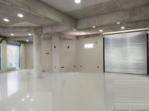 Imagen 2 de 7 de Excelente Oportunidad Local Comercial Sobre Avenida