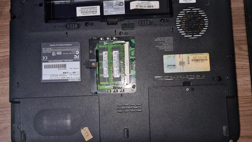 Imagem 3 de 5 de Notebook Toshiba Satellite A305-s6872