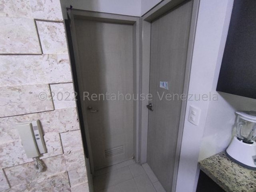 Imagen 16 de 24 de Angelica Naty Rent A House Apartamento En Venta Las Chimeneas Valencia Cod 22n23852 Ar