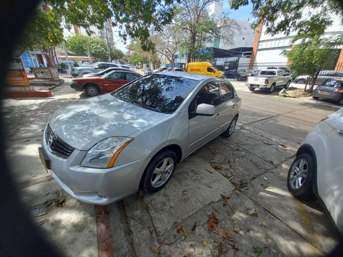 Nissan Sentra 2.0 E