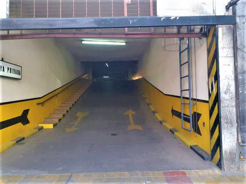 Imagen 4 de 6 de Cochera En Venta En Edificio Bamac Mendoza