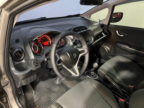 Imagem 10 de 16 de Honda Fit Twist 1.5 16v (flex) (aut) Flex Manual
