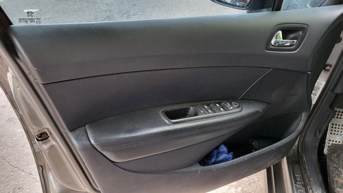 Peugeot 308 2.0 Feline 143cv