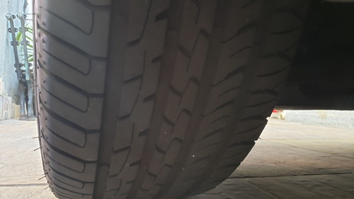 Imagem 8 de 10 de Mercedes B200
