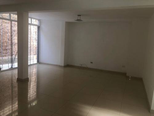 Imagen 5 de 23 de El Cafetal Casa En Venta Jesús Enrique Díaz 22-714 Caracas Baruta