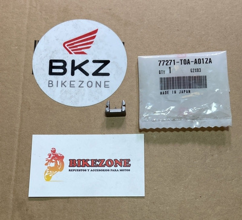 Imagen 4 de 5 de Tapa Bloqueo Palanca Cambio Original Honda Crv Cr-v 2012 Bkz