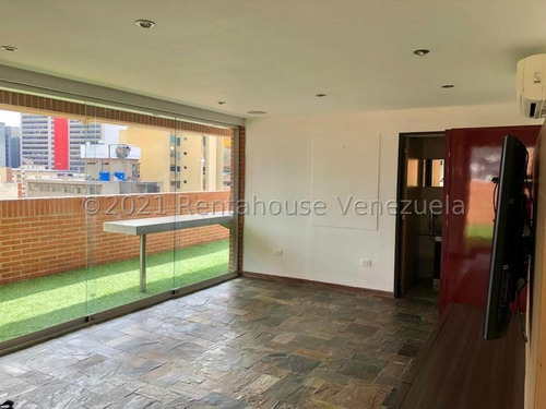 Imagen 16 de 21 de Apto En Venta En Campo Alegre 21-26936 Carolina Fermoso 0424 2083128