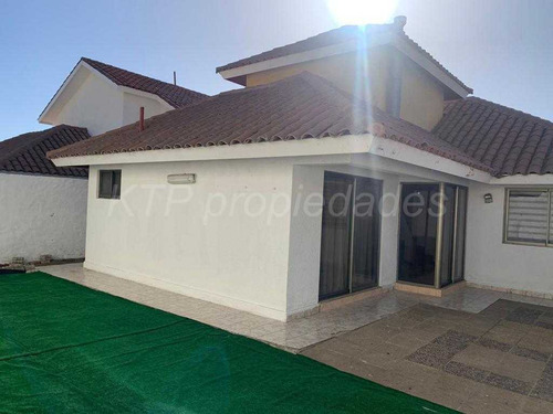 Casa Con Vista Al Mar (75473)