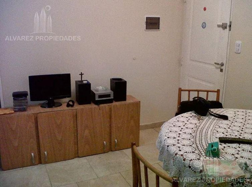 Imagen 5 de 10 de Departamento - Moron