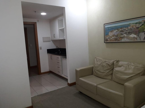 Imagem 1 de 24 de Flat Com 1 Dormitório À Venda, 27 M² Por R$ 210.000,00 - Caminho Das Árvores - Salvador/ba - Fl0023