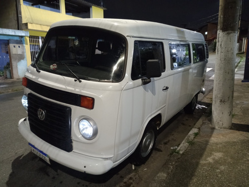 Volkswagen Kombi 1.4 Standard Total Flex 3p