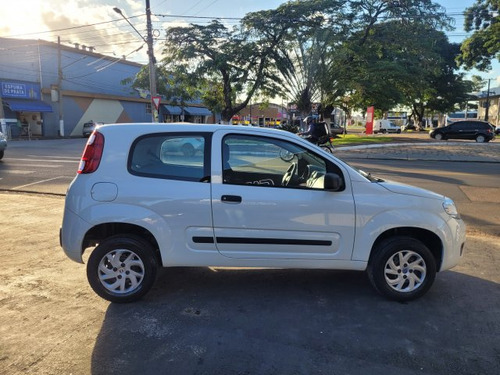 Fiat Uno Uno 1.0 EVO VIVACE 8V FLEX 2P MANUAL
