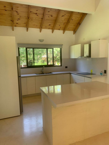 Imagen 6 de 17 de Casa A Estrenar - Praderas Luján - 5 Ambientes - Pileta