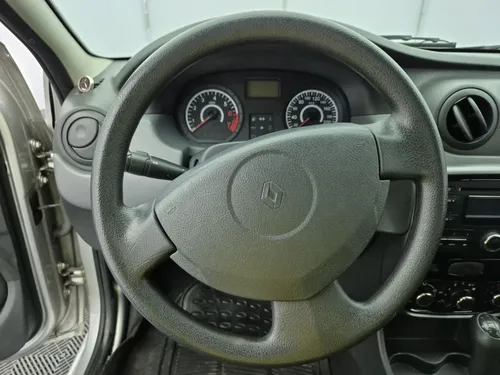 Renault Logan 1.4 Familier