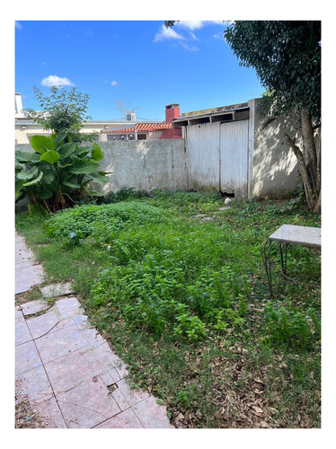 Imagen 11 de 12 de Ph En Venta - 2 Dormitorios 1 Baño - 85mts2 - Berisso
