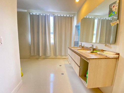 Imagen 10 de 11 de Se Vende Casa 445m² -3h+s/5b+s/4p En Oripoto