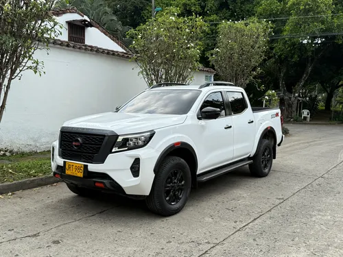 Nissan Frontier 2.5l Automática Diésel 4x4
