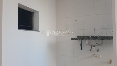 Imagem 9 de 15 de Apartamento - Passo Da Areia - Ref: 199850 - V-199850