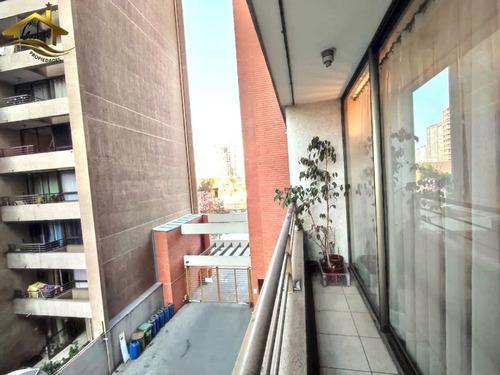 Imagen 11 de 16 de Céntrico Departamento Santa Rosa -metro Santa Lucia