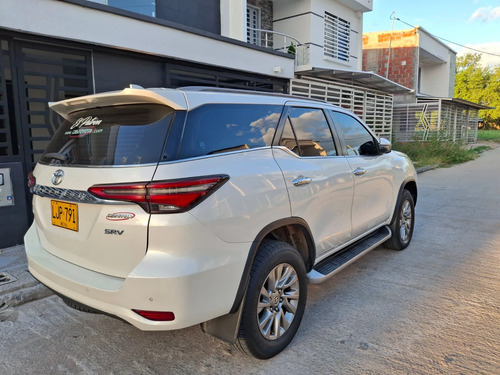 Toyota Fortuner 2.8l