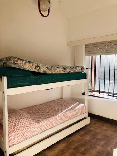 Casa En Venta De 4 Dormitorios En San Rafael