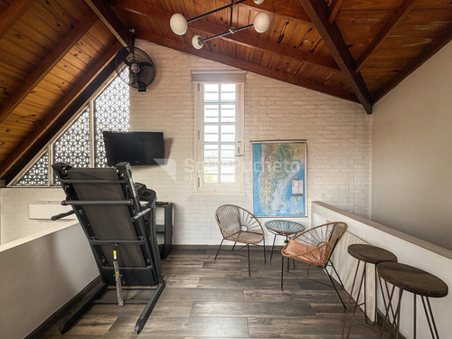 Venta Casa 3 Ambientes Con Garaje En Haedo.