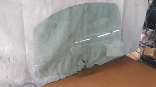 Vidrio Puerta Trasera Derecha Ford Contour Mystique (8750) (Usado)