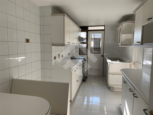 Imagen 7 de 18 de Departamento En Venta De 3 Dorm. En Vitacura