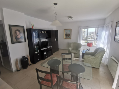 Tu Mejor Inversión! Departamento 2 Dormitorios Con Cochera Céntrico Puerto Madryn Chubut