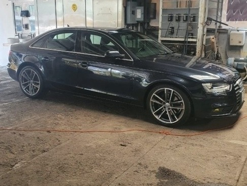 Imagen 7 de 12 de Audi A4 2013 2.0 T Luxury Mt