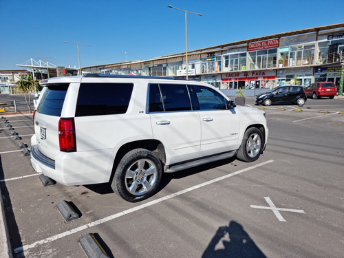 Imagen 6 de 15 de Chevrolet Tahoe 2016 5.3 Ltz 4x4 Mt