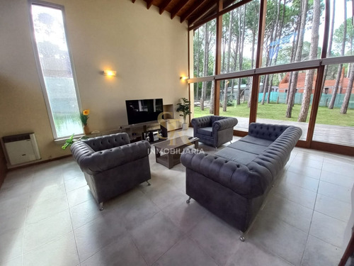 Moderna Casa En Venta En Pinamar Norte