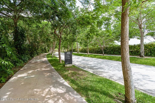Imagen 9 de 13 de Departamento En Venta En Merida , Cabo Norte Gy. 21-4727