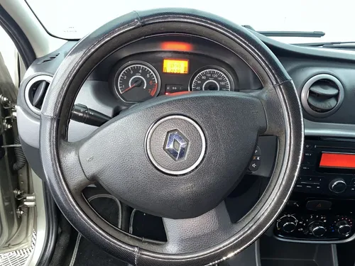 Renault Logan Dynamique 1.6