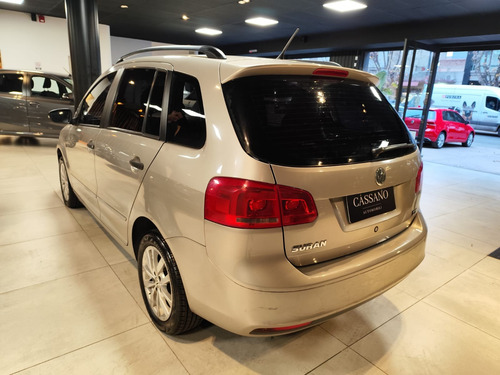 Volkswagen Suran 1.6 Comfortline 101cv