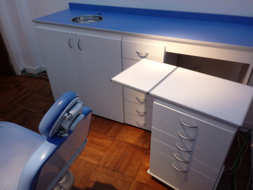 Mesa De Odontologia Y Centro De Estetica Funcional