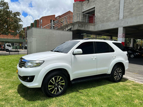 Toyota Fortuner 2.7l 4x4