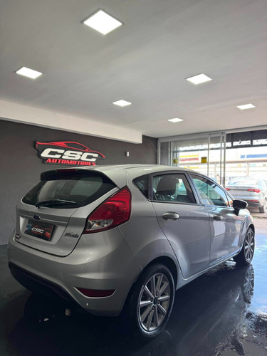 Ford Fiesta Powershift Se