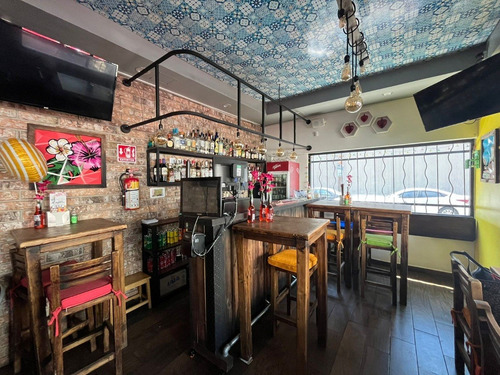Se Traspasa Local Comercial En Benito Juarez